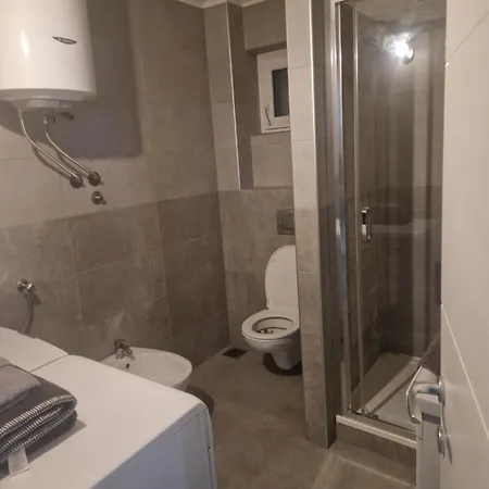 Centro 3 アパート *